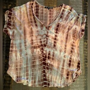 🎀Womens Boyfriend Cut Tie Die Rolled Sleeve T-Shirt Coin 1904 Brand Size Large